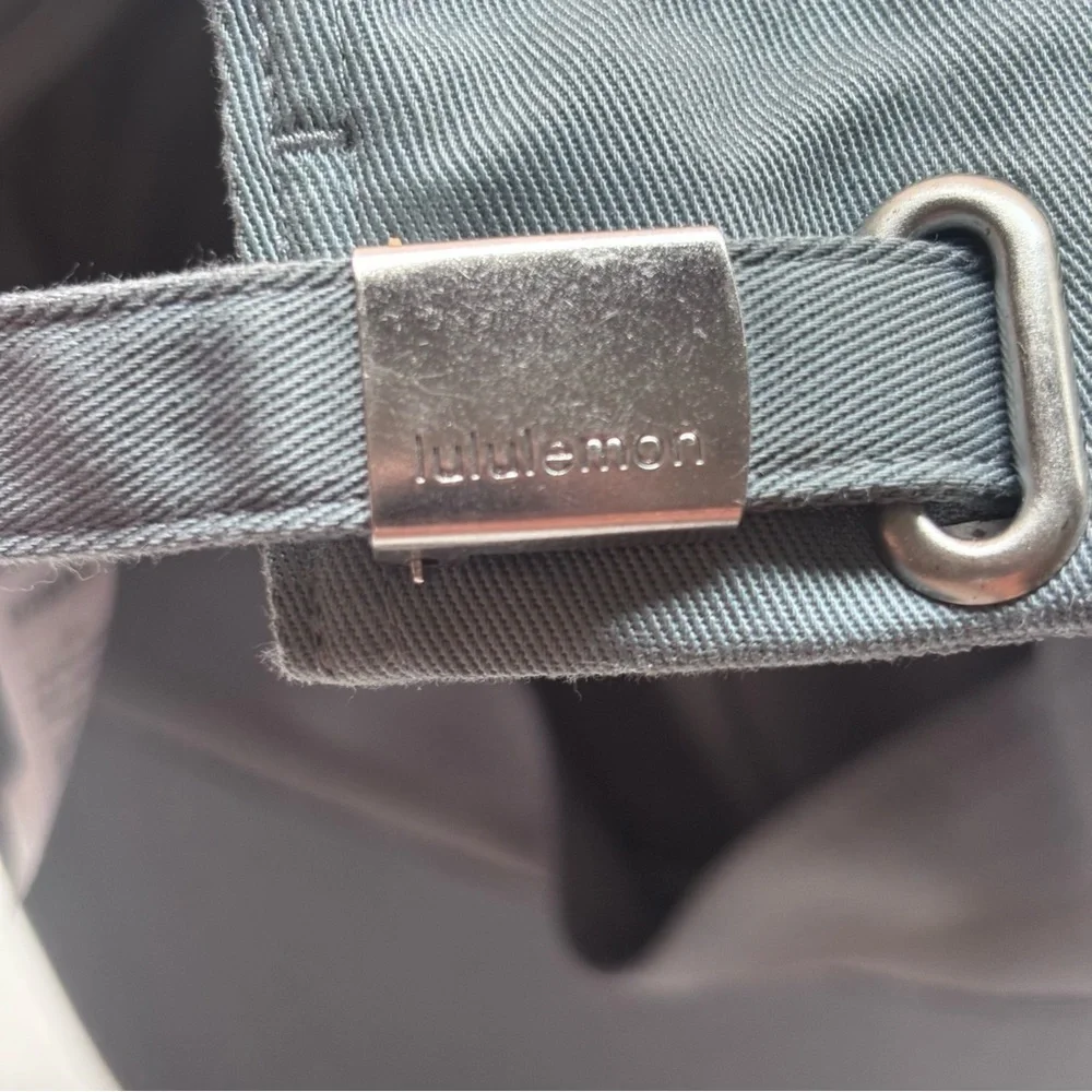Lululemon utility blue unisex ball cap with silver hardware